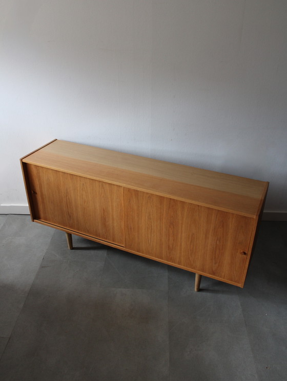 Image 1 of Vintage Danish sideboard in oak