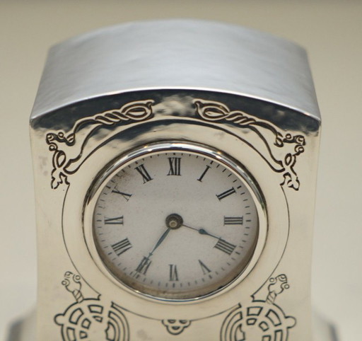 Orologio da carrozza in miniatura Liberty's London 1915 in argento sterling massiccio, stile Tudric Feel