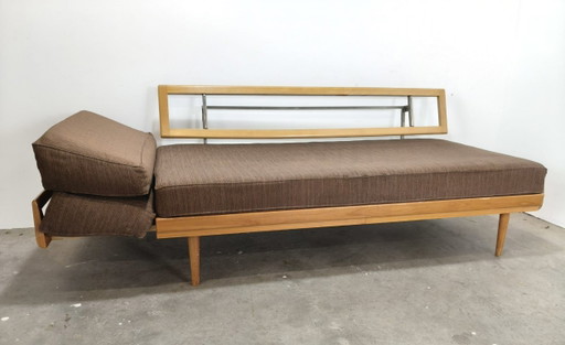 Lettino da giorno Knoll Antimott