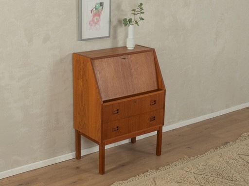 1960s Bureau, Secretary
