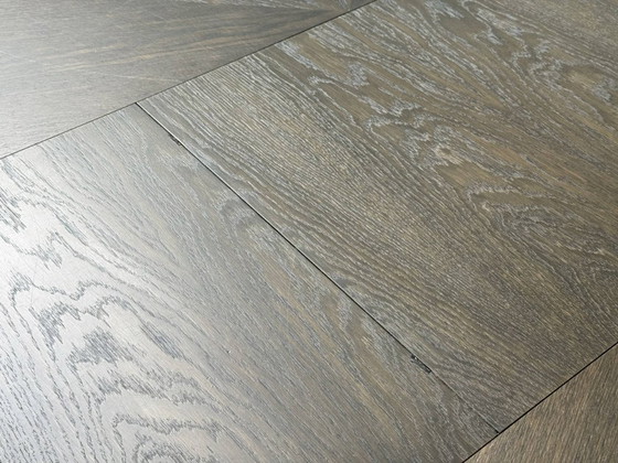 Image 1 of Mesa redonda de mediados de siglo de Girsberger en acabado oscuro, década de 1980