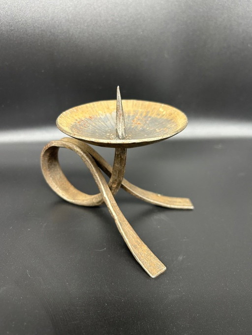 bougeoir brutaliste en fer forgé 