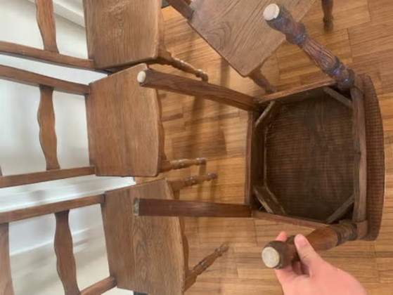 Image 1 of 5 Eiken Houten Stoeltjes Met Ronde Pootjes