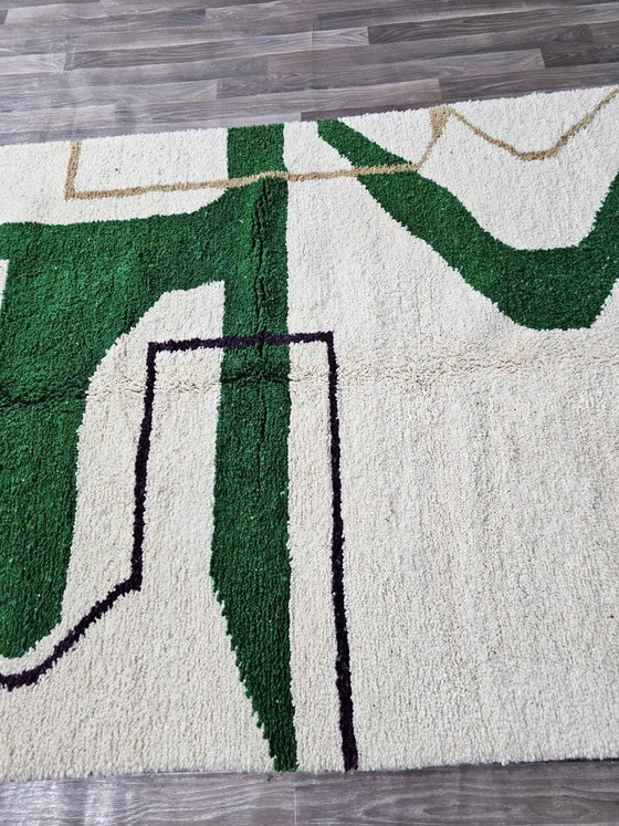 Image 1 of Alfombra hecha a mano de pura lana verde de 150/250 cm.