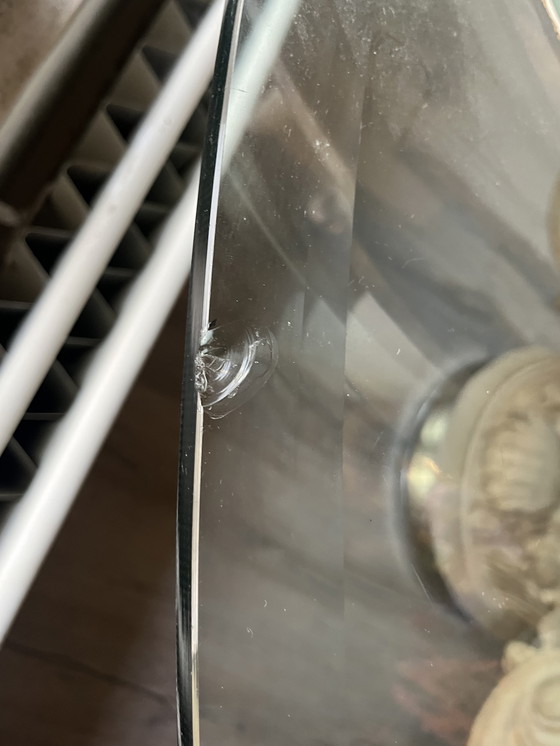 Image 1 of Beautiful column/round table with ornamental base