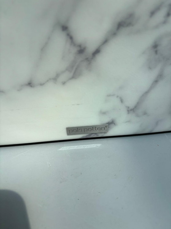 Image 1 of Table basse Pols pot