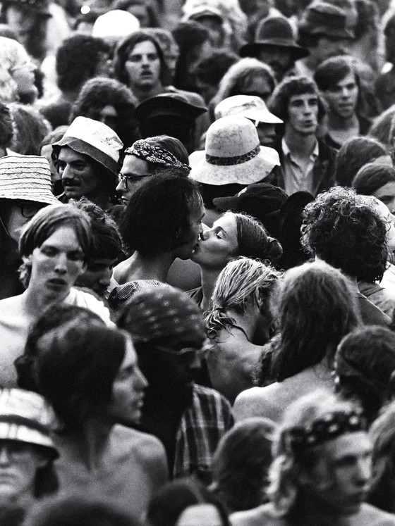 Image 1 of 1x Jean-Pierre Laffont – Summer of Love (Watkins Glen, 1973)