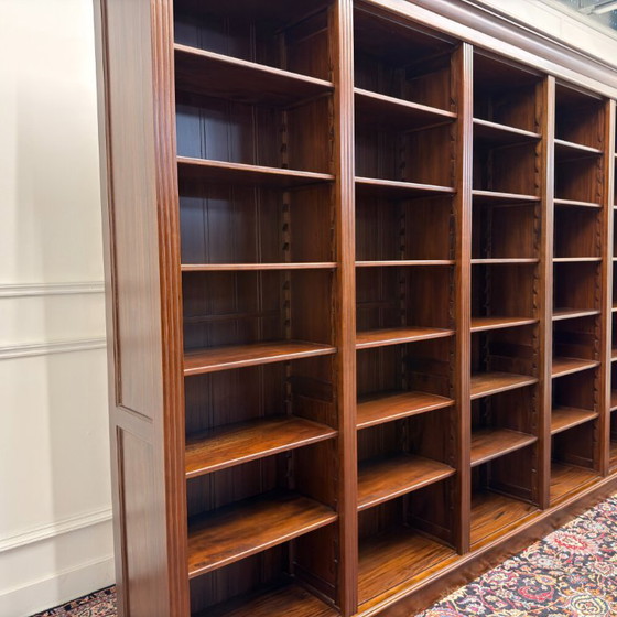 Large Classic English Open Bookcase – Wood (photo 7 of 13)