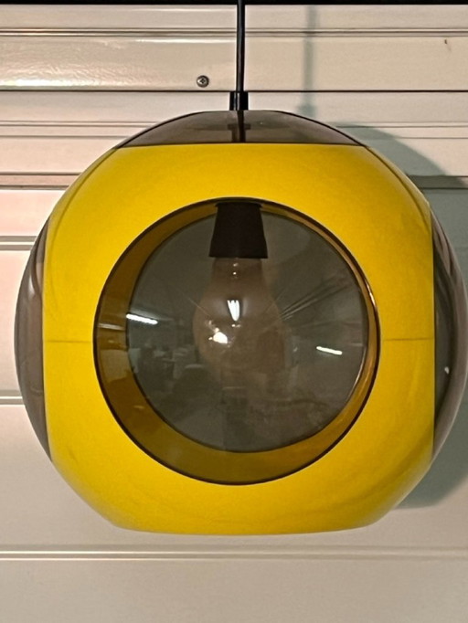 Lampada a sospensione gialla Space Age Bug Eye di Massive