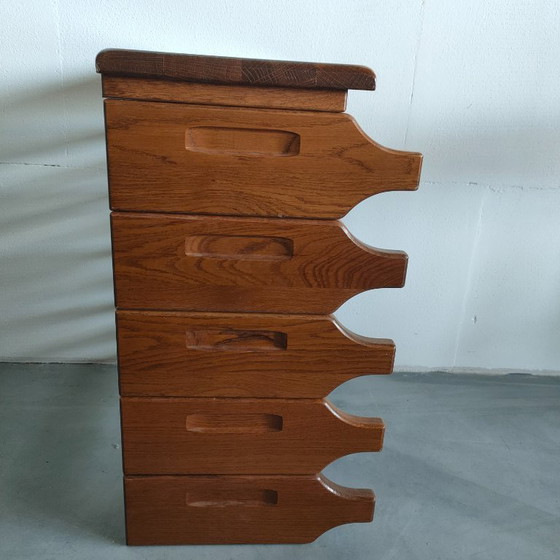 Image 1 of Raro portabottiglie in legno vintage di quercia degli anni '50 con ripiano superiore