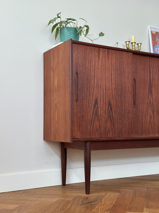 Mobile pensile vintage in legno di teak danese, anni '50/'60/'70 – Credenze alte, Wood (photo 7 of 15)
