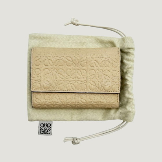 Image 1 of PORTEFEUILLE LOEWE