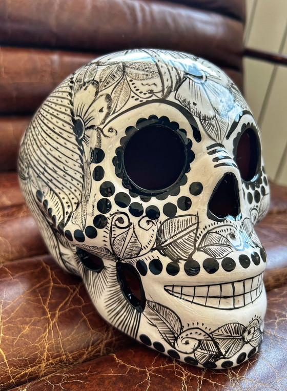 Image 1 of Skull head - Ceramic