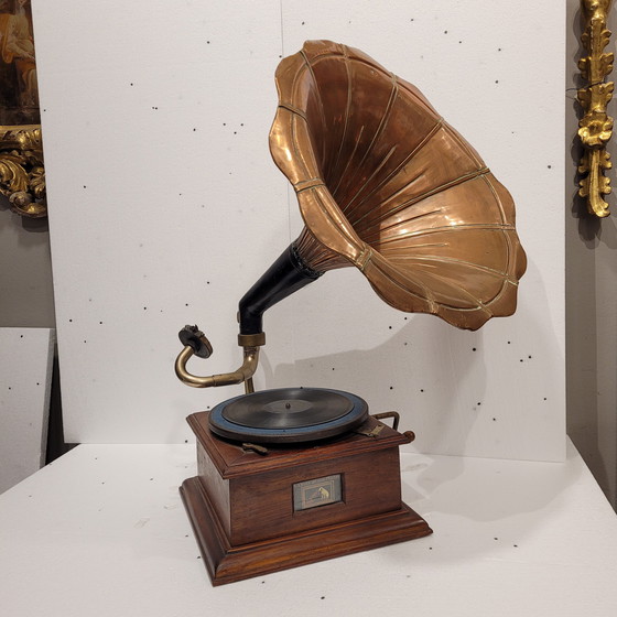 Image 1 of Gramófono “La voz de su amo”, madera de roble, 1910 – Francia