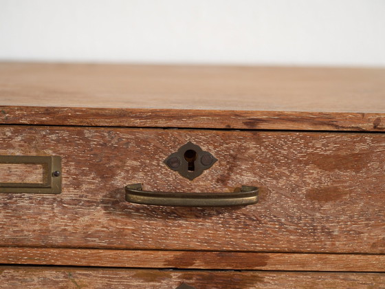 Cassettiera da scrivania giapponese in rovere e pino rosso, periodo Mid-Showa, c. 1945–1970 (photo 39 of 40)