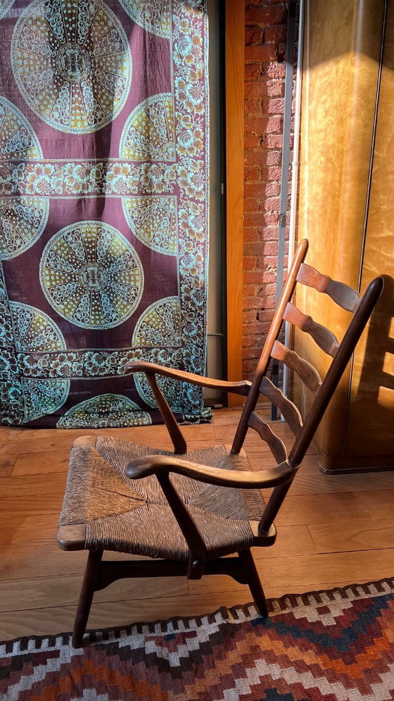 Image 1 of De Ster Gelderland landelijke brutalist midcentury kersenhouten stoel met rieten zitting