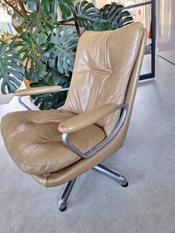 Image 1 of Poltrona girevole Gentilina Strassle anni '60