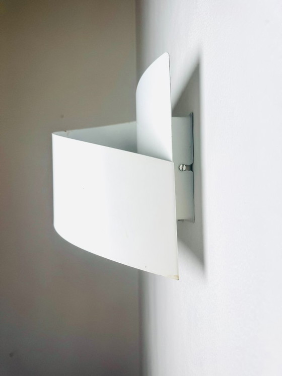 Model 8052 gebogen wandlampen van Peter Celsing voor Falkenbergs Belysning, Zweden, jaren 60 – Aluminium (photo 3 of 8)