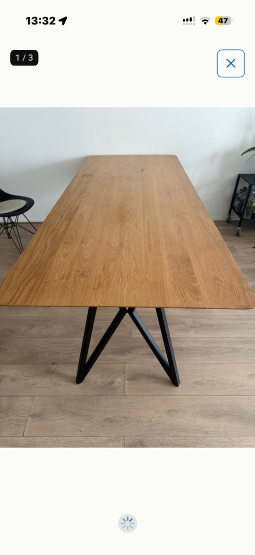 studio HENK butterfly table 