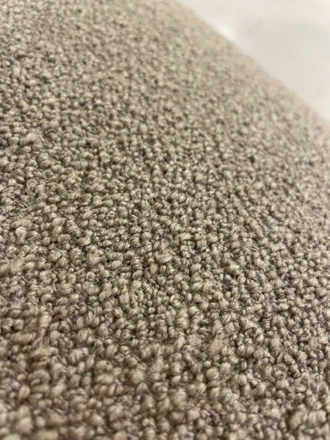 Kivi-Felsen – Eyye, Hocker & Poufs, Textile, Modern (photo 4 of 4)