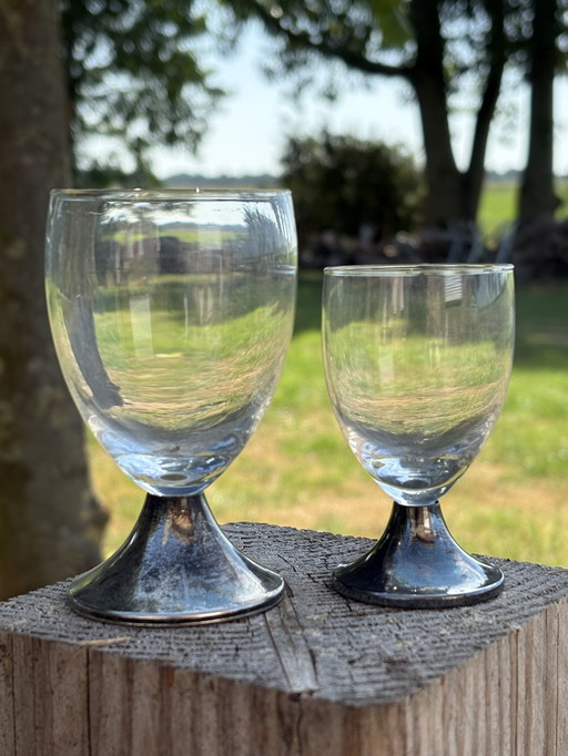 Vintage borrelglazen met verzilverde voet