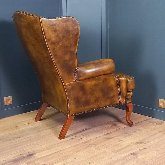 Image 1 of Cognac kleurige Vintage chesterfield fauteuil. 2 van 2