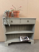 Brocante side table / cabinet / chest of drawers