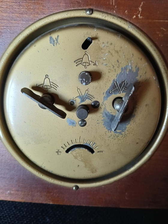 Orologio Sveglia Vintage Wehrle Art Déco in Legno e Radica – Anni 30/40 – Made in Germany – Wood (photo 7 of 8)