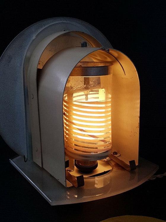 Image 1 of Vintage tafellamp in de vorm van een toverlantaarn uit de jaren 40, 50 of 1940.