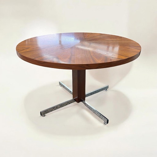 Mid Century / Space Age Beistell-/Couchtisch mit runder furnierter massivholz Tischplatte auf mit Furnier verkleideten Chrom-Fuß