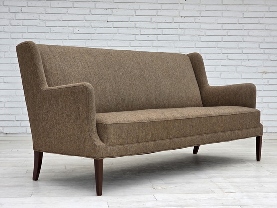 Image 1 of Canapé danois 3 places des années 1960, meuble en laine, bois de teck