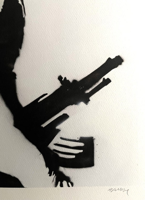 Banksy (1974) - Mona Lisa With Gun – Lithographs & prints, Paper (photo 3 of 5)