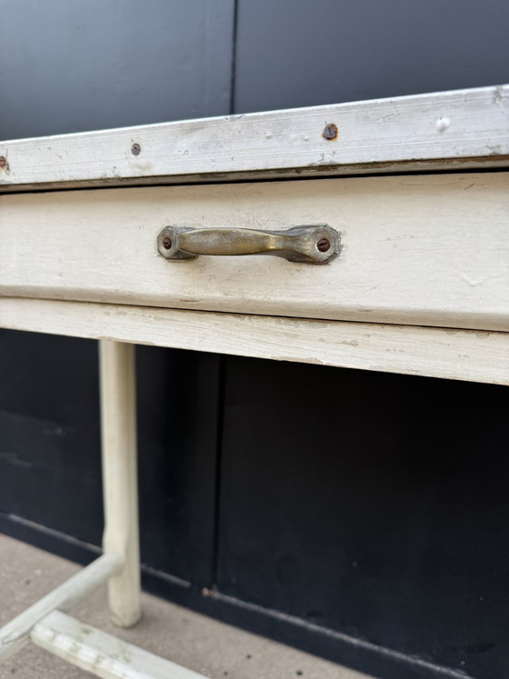 50s Enamelled Sheet Metal Wood Kitchen Table – Side tables, Vintage (photo 2 of 15)