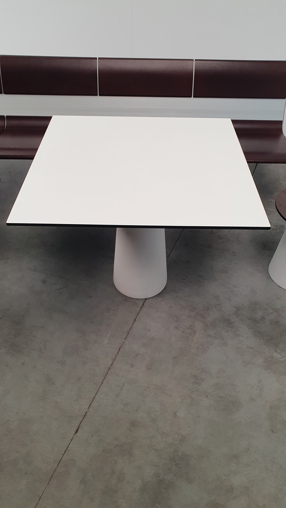 Image 1 of Moooi container table + low foot white classic dutch design