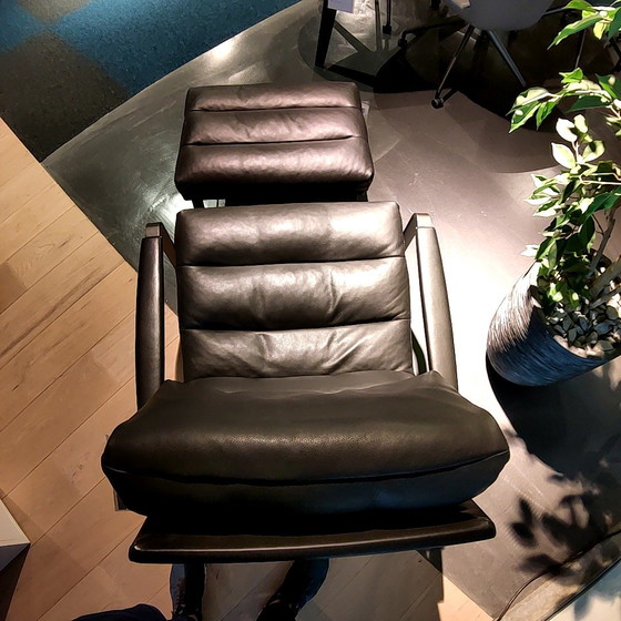 Image 1 of Leolux Indra Plus Sessel mit Ottomane