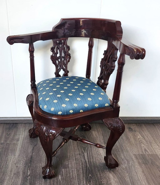 2 Chippendale hoekstoelen
