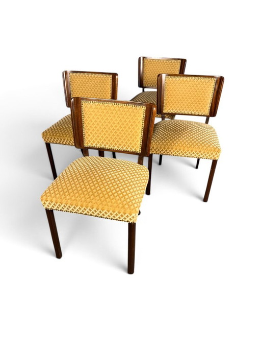 Cuatro Sillas Art Déco de Alta Calidad en Caoba Maciza – Tapicería Presumiblemente Original, C. 1930