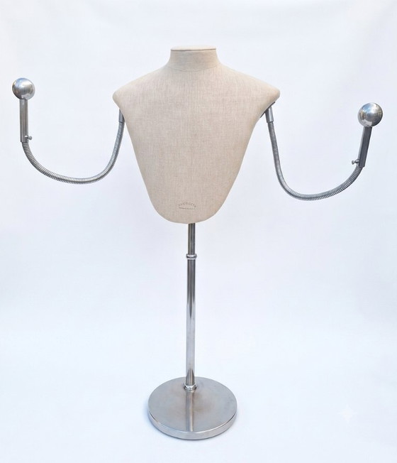 Image 1 of Vintage shop window bust