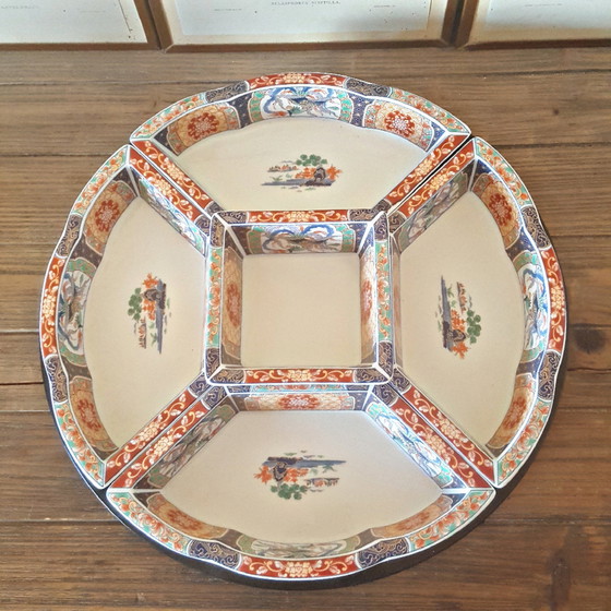 Image 1 of Giradischi in porcellana giapponese con decorazione floreale, paesaggio di uccelli