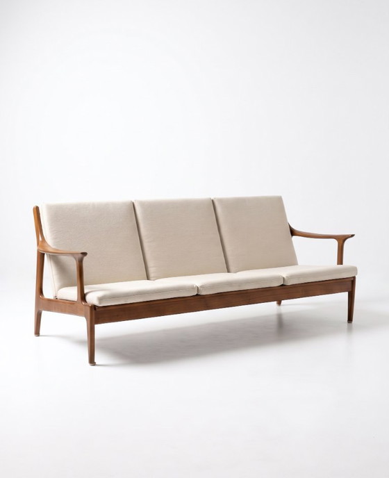 3-seater sofa by Edvard Valentinsen for Fraska - 1960 – 3-5 seaters, Wood (photo 2 of 9)