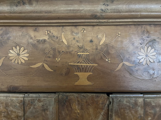 Image 1 of Gabinete del siglo XIX en olmo macizo y nudo de olmo macizo