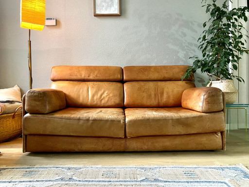 Divano letto in pelle color cognac