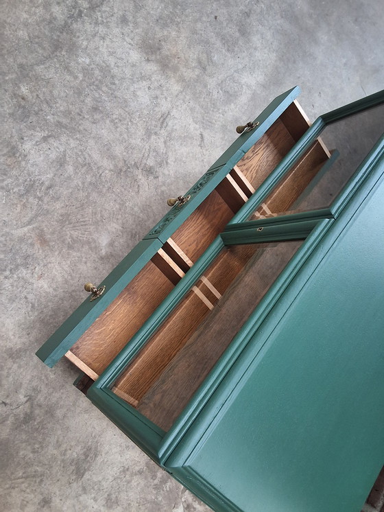 Image 1 of Aparador pequeño