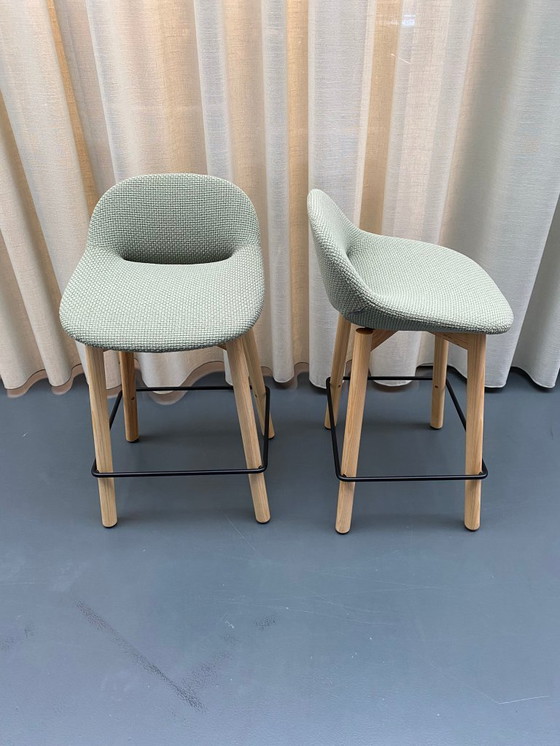 Image 1 of Artifort Beso bar stoel set van 2 stuks