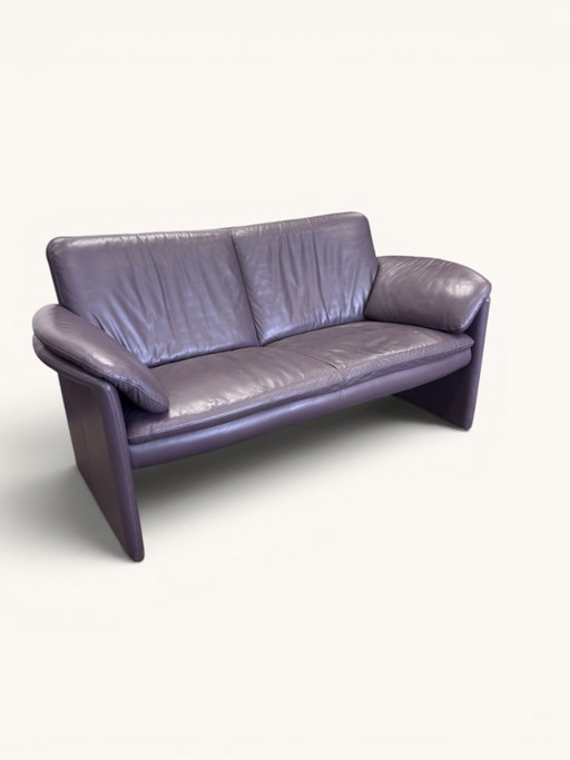 Leolux Bora Bora 2-Seater Sofa in Purple Brown Leather – banken