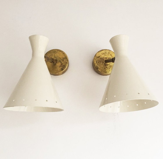 Coppia di applique da parete di design italiano degli anni '50. – Metal (photo 3 of 12)