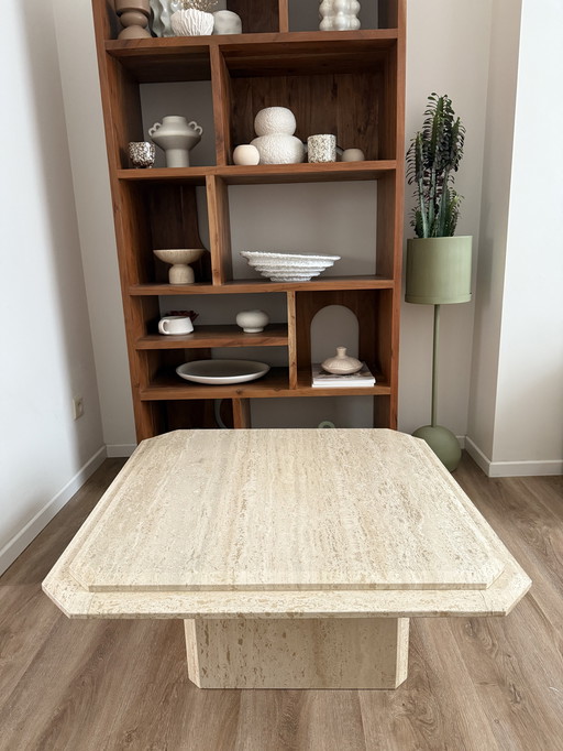 Table basse vintage en travertin