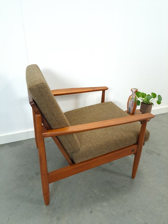 Image 1 of Skandinavischer Sessel aus Teakholz mit braunen Stoffpolstern, Stuhl 1