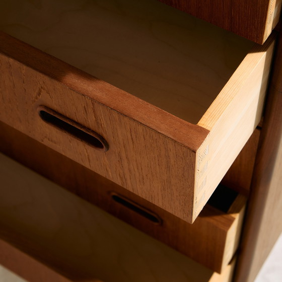 Image 1 of MK10636 Commode en teck restaurée