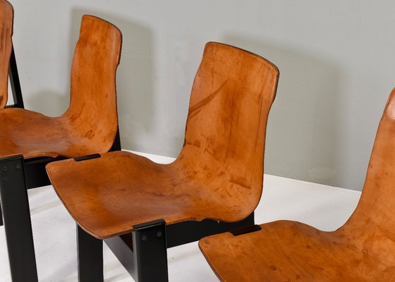 Image 1 of Set di 4 sedie da pranzo Angelo Mangiarotti per Skipper ‘Tre 3’ in cuoio color cognac, Italia – 1978
